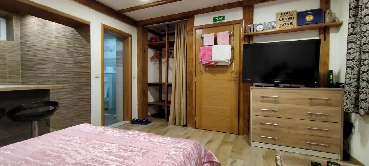 Apartments Alifakovac Сараево Екстериор снимка